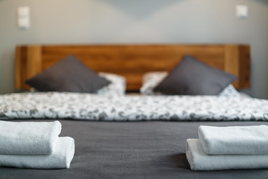 Apartament Em Klimatyzacja&Parking Rzeszow Luaran gambar