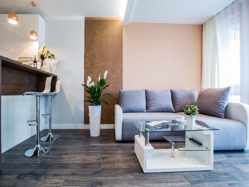 Apartament Em Klimatyzacja&Parking Rzeszow Luaran gambar