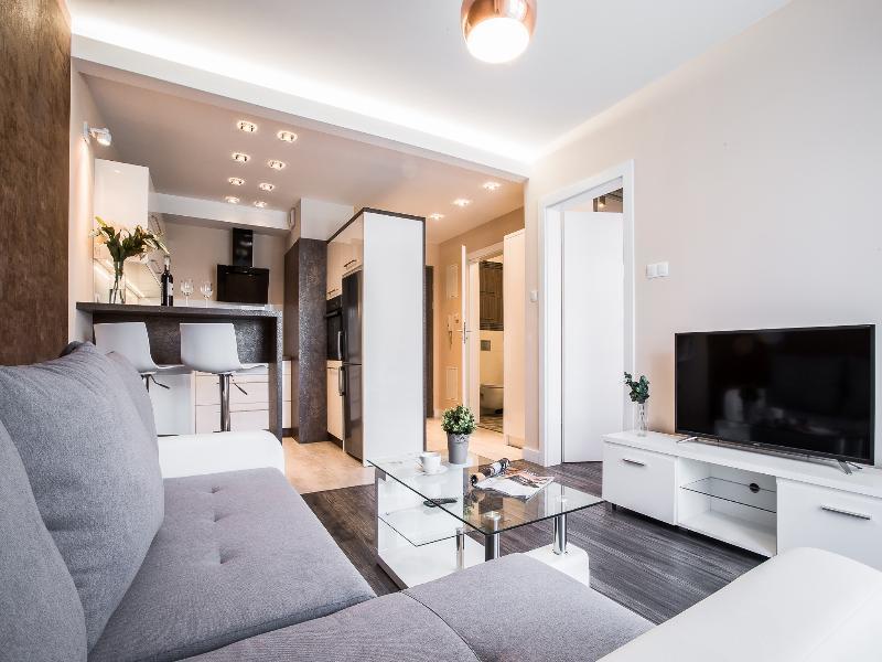 Apartament Em Klimatyzacja&Parking Rzeszow Luaran gambar